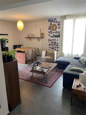 appartement à la location -   34000  MONTPELLIER, surface 75 m2 location appartement - APR750204